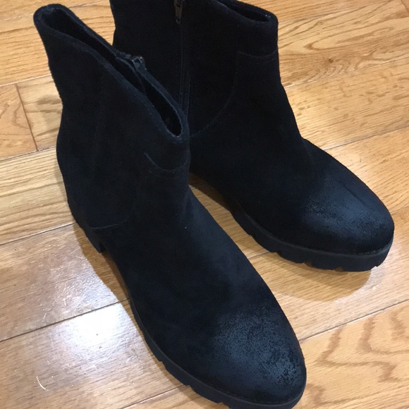 Seychelles Engaging Bootie Size: 9.5 - Picture 12 of 15